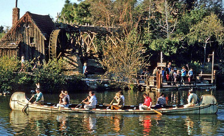 Dearly Departed Disney: Rowing the Rivers of America