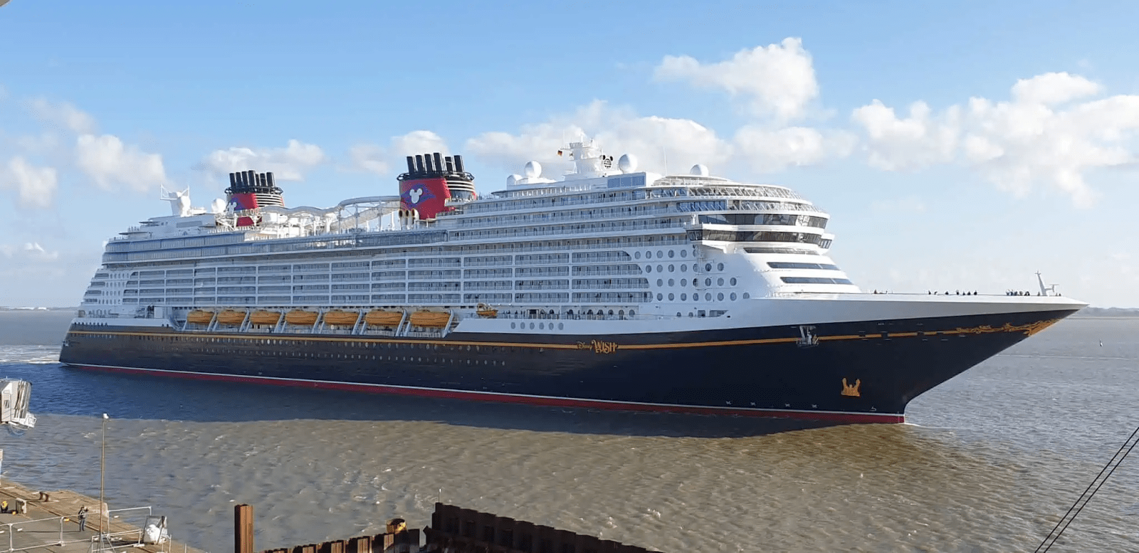 planDisney Pocket Guide: Disney Cruise Line - Disney Wish - Disney Facts  and Figment