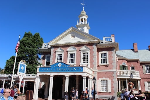 magic kingdom hall of presidents