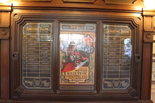 magic kingdom train station status board