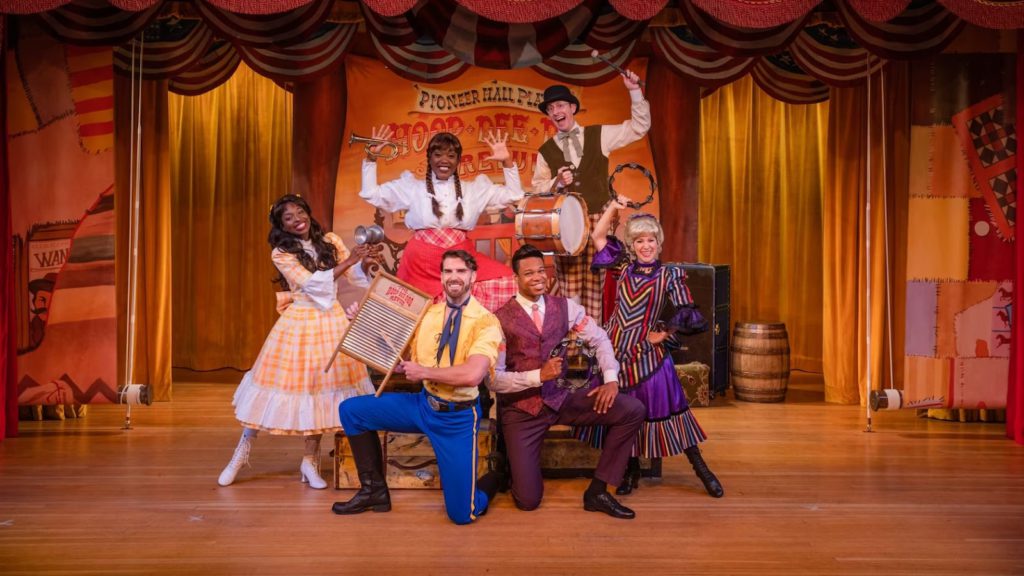 hoop dee doo musical revue cast