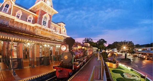 magic kingdom train station