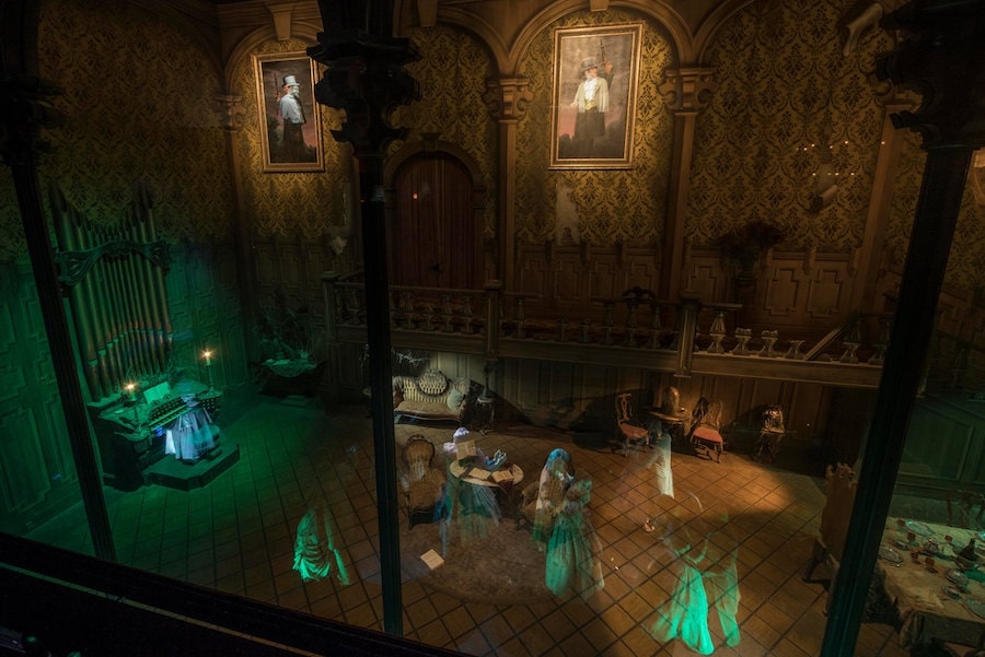 disney haunted mansion ballroom scene