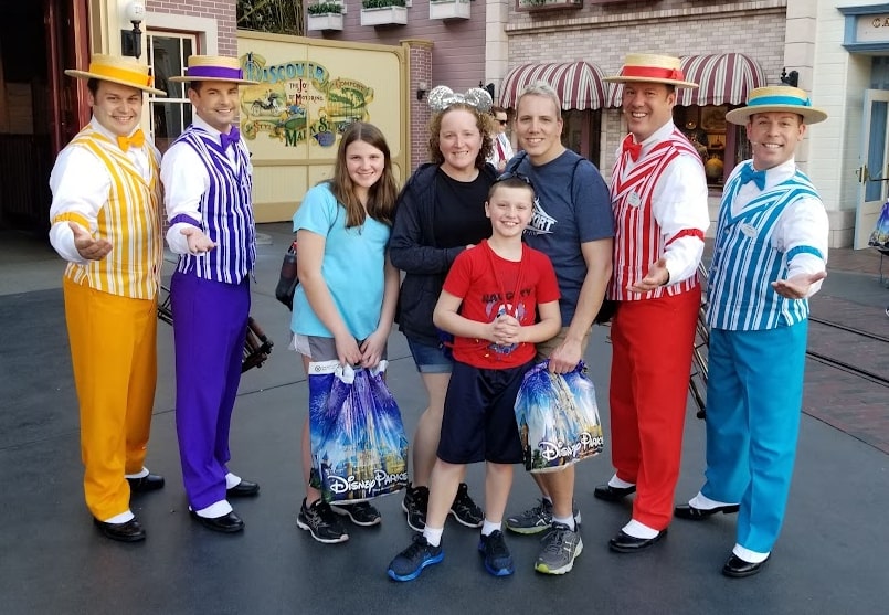 disneyland dapper dans