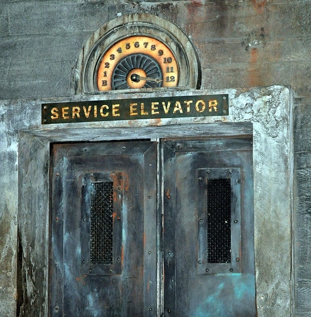 twilight zone tower of terror service elevator