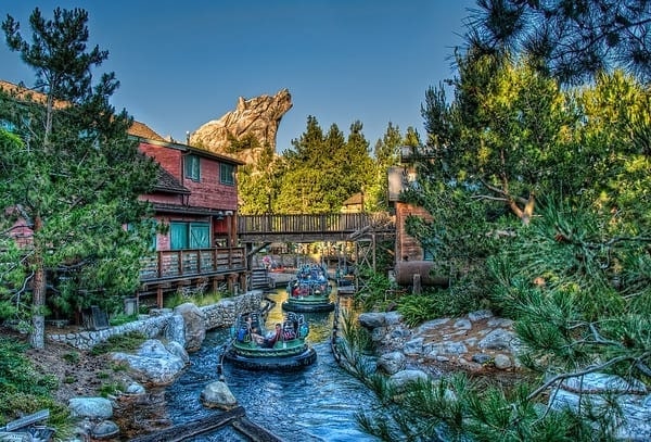 disney california adventure grizzly river run