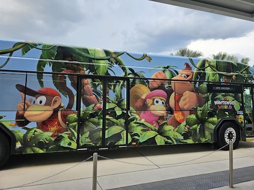 universal orlando resort shuttle bus donkey kong country