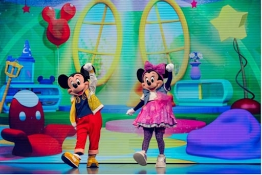 mickey mouse clubhouse live