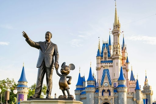 magic kingdom cinderella castle and partners statue