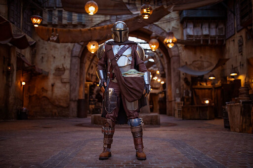 star wars galaxy's edge mandalorian and grogu