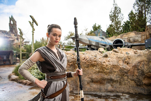 star wars galaxy's edge rey
