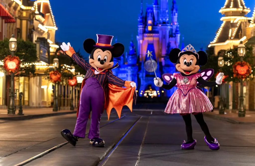 mickey and minnie at mickeys not so scary halloween party